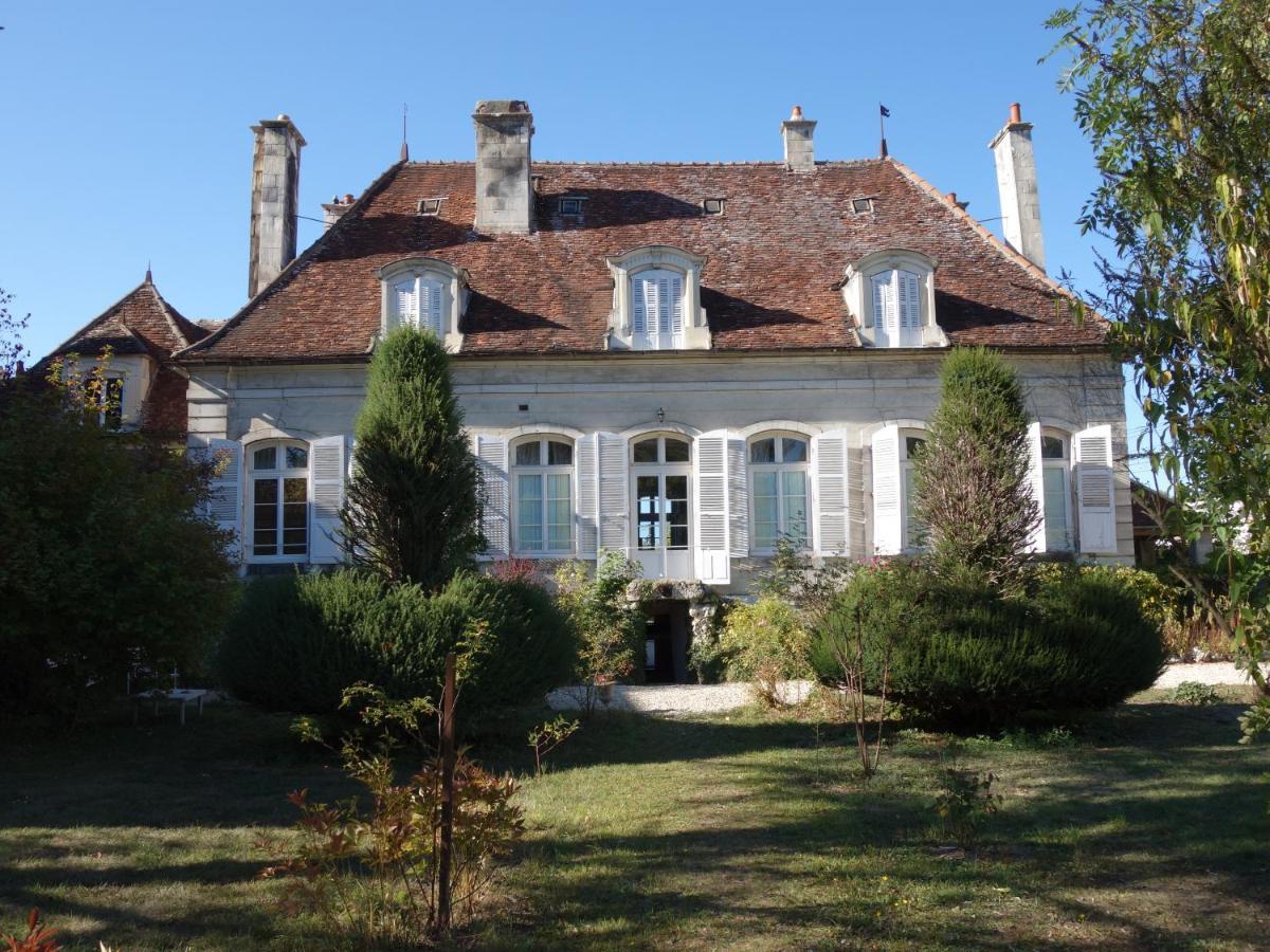 Le Chevalier D'Eon Bed & Breakfast Tonnerre Ngoại thất bức ảnh