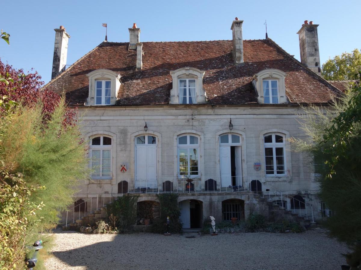 Le Chevalier D'Eon Bed & Breakfast Tonnerre Ngoại thất bức ảnh